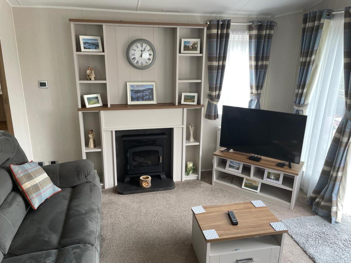 Beautiful 2 Bedroom Lodge With Stunning Views Blair Atholl Exterior photo